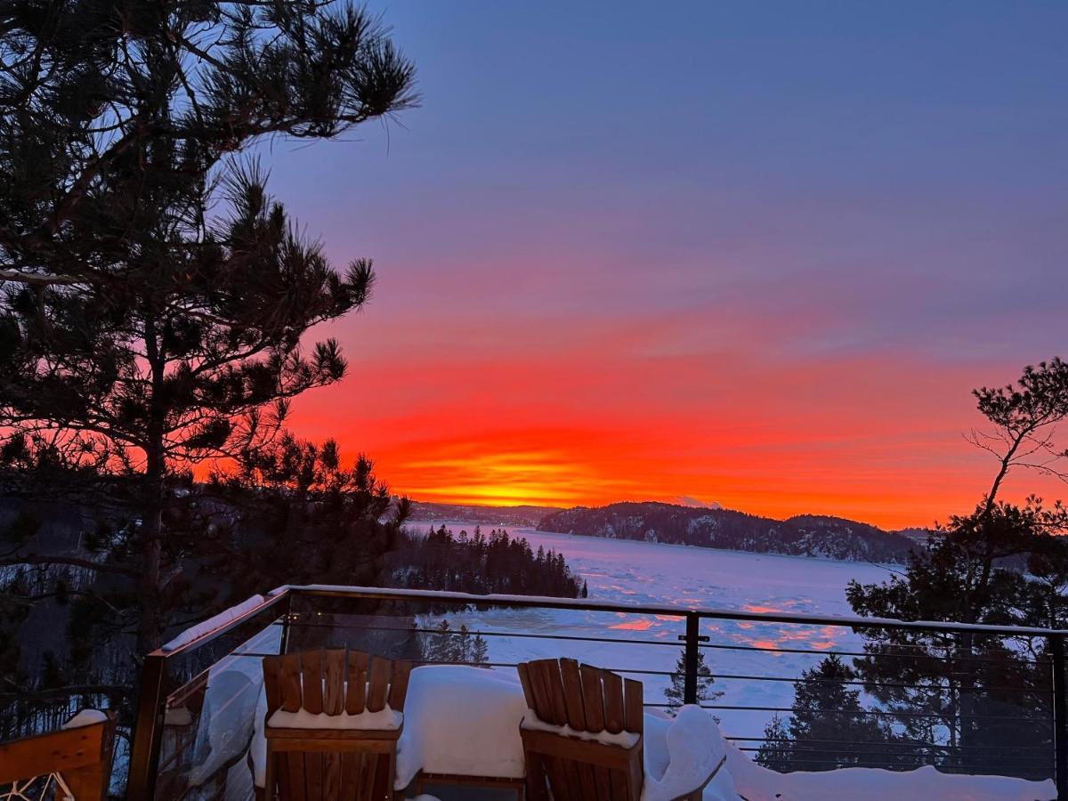 Gite Du Haut Des Arbres Chicoutimi Exterior foto